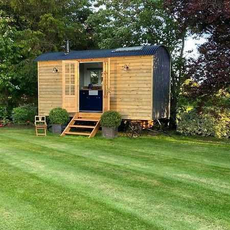 Bannfield Shepherds Hut Ballymoney Exterior foto